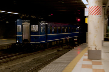 推進運転による入線