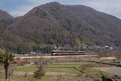 特急（ワイドビュー）ふじかわ１号