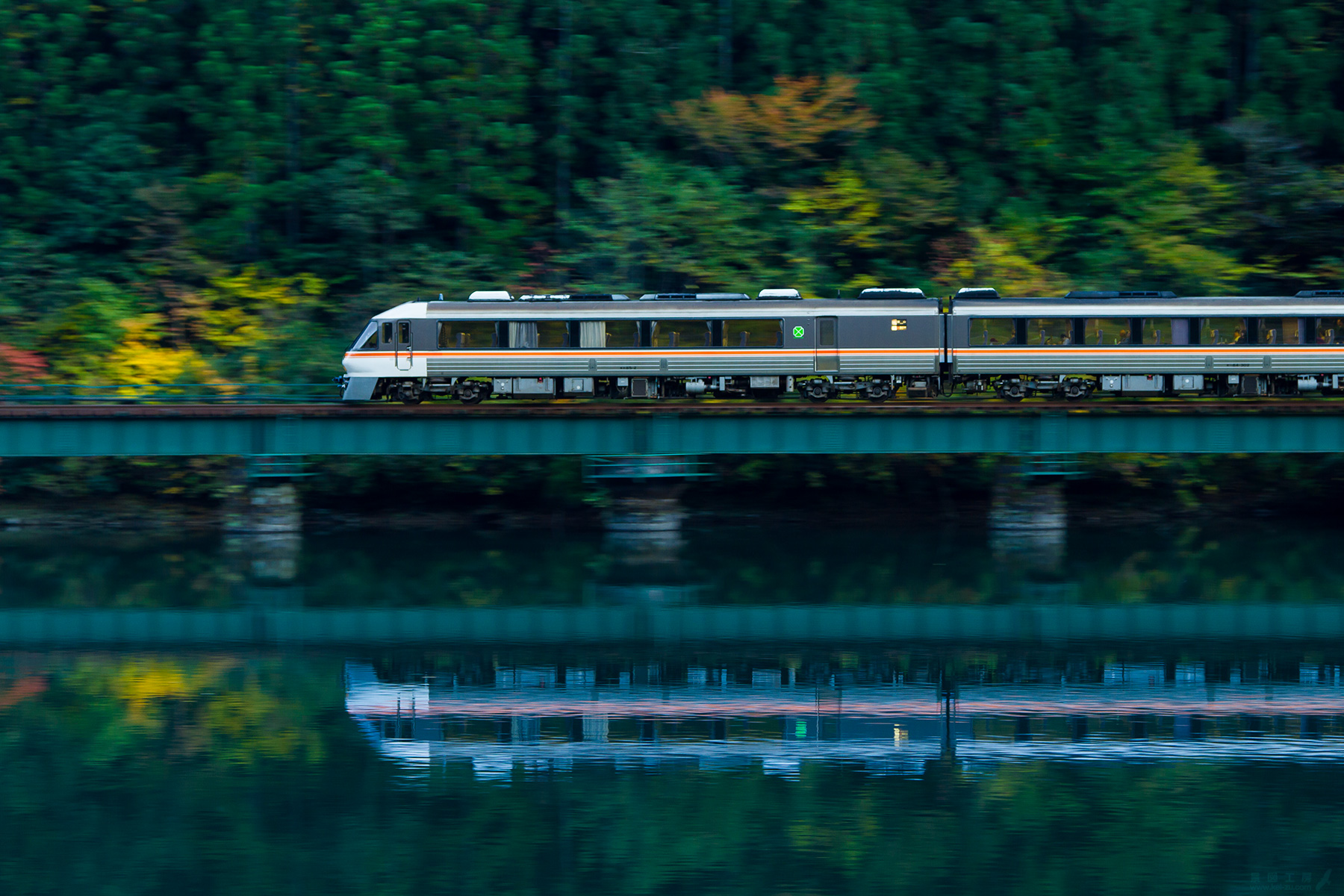 1717c　キハ48 6811 + キハ48 5806