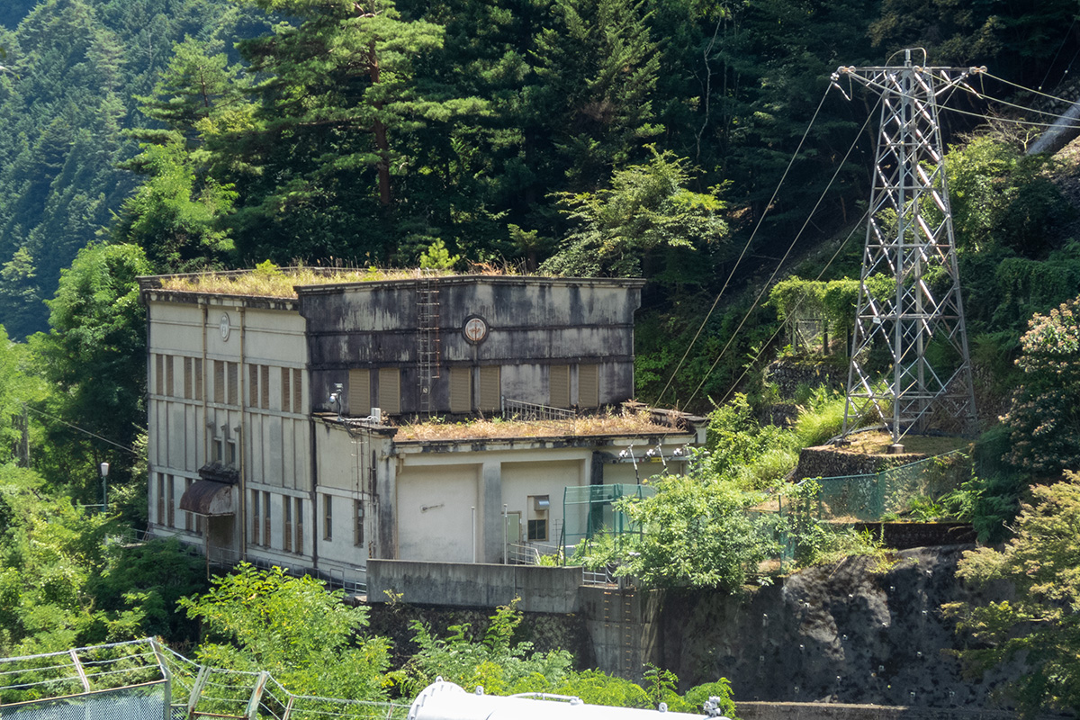 地下ケーブルの回線札